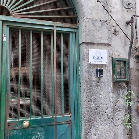 Napoli Centro - Di&Da Guest House Exteriör bild